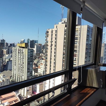 Calle Corrientes, mirada al río! Ciudad Autónoma de Ciudad Autónoma de Buenos Aires Exterior foto